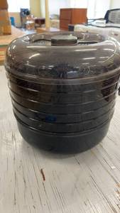 lot 166 image: Electric Food Dehydrator with Multiple Trays