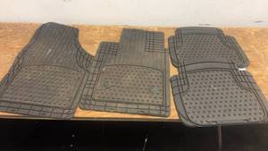 lot 225 image: Set of 4 Heavy-Duty Rubber Car Floor Mats