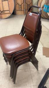 lot 228 image: Set of 6 Brown Metal Frame Stackable Chairs