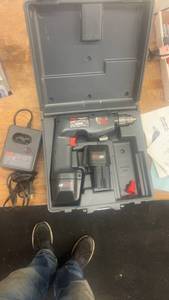 lot 266 image: Skil Cordless Drill with Charger and Case