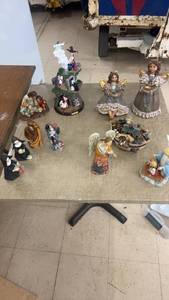 lot 290 image: Collection of Religious and Angel Figurines