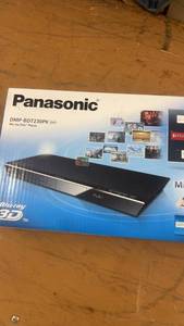 lot 218 image: Panasonic DMP-BDT230PK Blu-ray Disc Player with Board Games Set