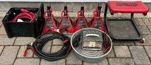 lot 17 image: Automotive Essential Tools