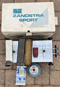 lot 24 image: Zandstra Precision Sharpening Jig