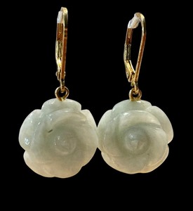 lot 5L image: Pair of Sterling Silver Carved Jade Floral Figurine Earrings