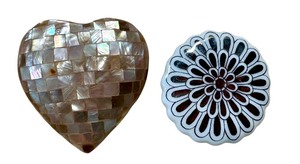 lot 41G image: Vintage Herend Porcelain Brooch and Heart Shaped Mother of Pearl Brooch