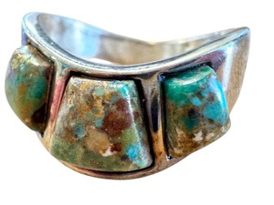 lot 15J image: Unique Chunky Turquoise Ring with Three Stone Design