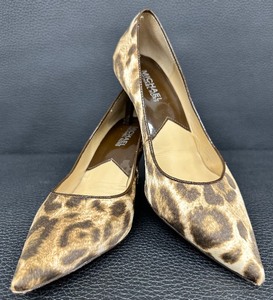lot 87 image: Michael by Michael Kors Leopard Print Heels - 7M