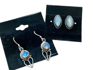 lot 20JJ image: Pair of Labradorite and Sterling Silver Earrings Set