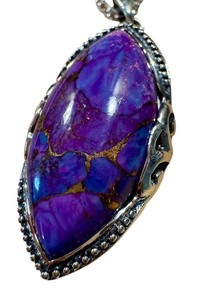 lot 25J image: Sterling Silver Purple Gemstone Pendant Necklace by J & T