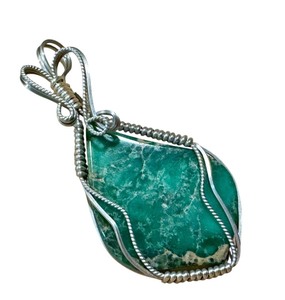 lot 29J image: Handcrafted Green Stone Pendant with Silver Wire Wrap