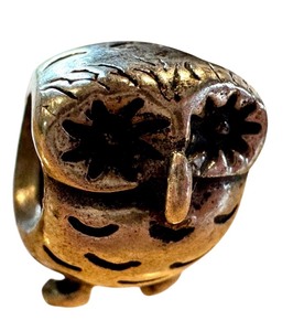 lot 61J image: Bronze Owl Bead Charm