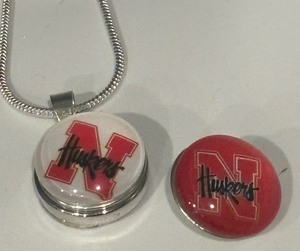 lot 47X image: University of Nebraska Cornhuskers Sterling Silver Snap Necklace