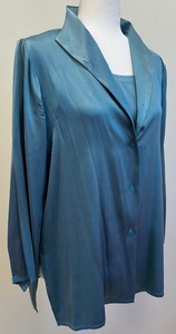 lot 43 image: Eileen Fisher SilkSpandex Shirt Set - Size S