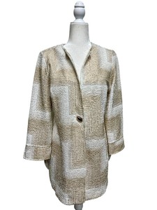 lot 77 image: Chicos Travelers Collection Jacket with Geometric Design