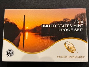 lot 64 image: 2016-S Proof Set