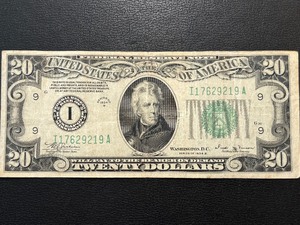 lot 4 image: 1934 B Green Seal $20 Federal Reserve Note
