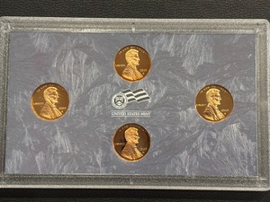 lot 48 image: 2009-S Lincoln Cent Collection