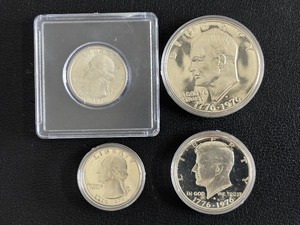 lot 185 image: Bicentennial Silver Coins