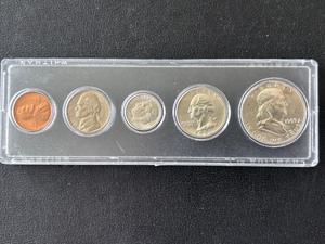 lot 139 image: 1953 Mint Set