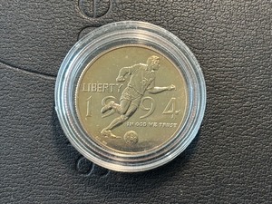 lot 84 image: 1994-D World Cup Half Dollar