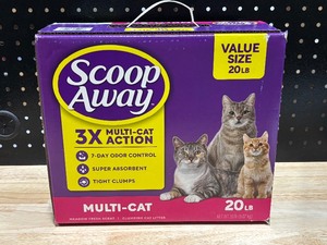 lot 78 image: Scoop Away Cat Litter