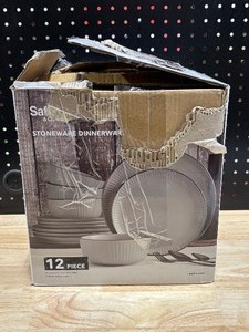 lot 43 image: Stoneware Dinner Set 12 Piece