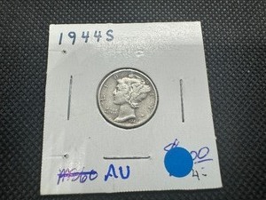 lot 26 image: 1944 AU Mercury Dime