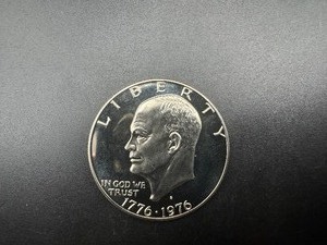 lot 113 image: 1976 S Clad Proof Eisenhower Dollar