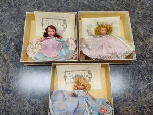 lot 67 image: Nancy Ann Storybook Dolls in Original Boxes