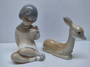 lot 82 image: Porcelanas Miquel Requena Figurines