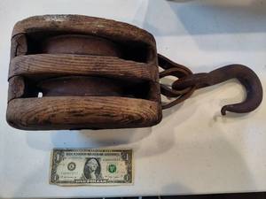 lot 94 image: Vintage Cast Iron & Wood Pulley