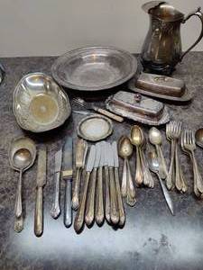 lot 95 image: Lot of Silver Plated Kitchenware