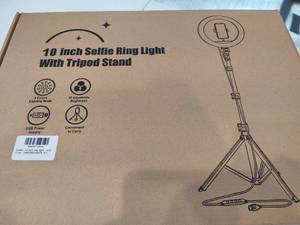 lot 29 image: Selfie Ring Light wTripod Stand