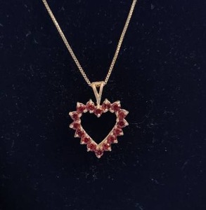 lot 101 image: Silver Heart wGarnet Pendant & Necklace Stamped 925