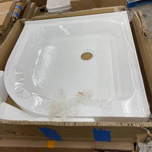 lot 155 image: Swiss Madison Voltaire 32 x 32 Acrylic White Center Drain, Neo-angle Shower Base