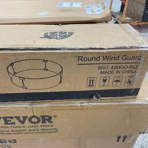 lot 122 image: 26 in. Round Tempered Glass Wind Guard