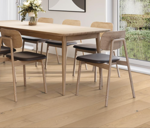 lot 256 image: MSI Ladson Bramlett White Oak Premium Engineered 8 Cases (275 sftotal)  Plank Size 7.5 x 75