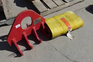 lot 36 image: Bishop Pipeline Lifting Head with 7 Sling