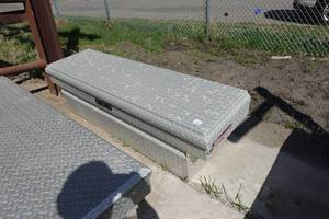 lot 45 image: Weather Guard Aluminum Diamond Plate Saddle Toolbox