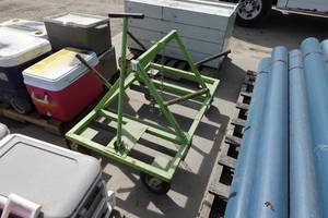 lot 51 image: Material Handling Cart with Pull Handle