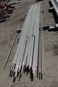 lot 75 image: Assorted Solid Stainless Steel Rod Stock