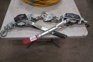 lot 101 image: 2 Ratchet Cable Pullers