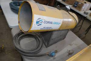 lot 119 image: Master 125-170,000 BTU Propane Torpedo Heater