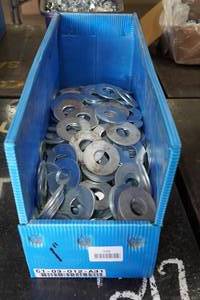 lot 159 image: Flat Washers - 1