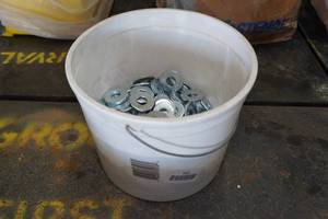 lot 162 image: Flat Washers - 58 x 1-34