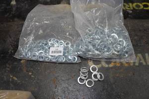 lot 166 image: Assorted Split Washers