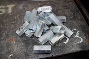 lot 169 image: Coupling Nuts - 34 x 2-14