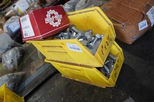 lot 195 image: Hex Head Bolts - 58