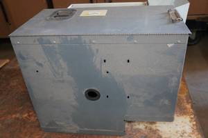 lot 208 image: Steel Van Console